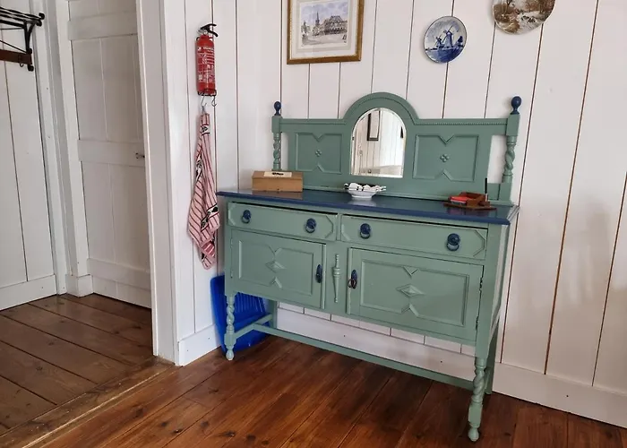 Bed & Breakfast De Koegang 4*